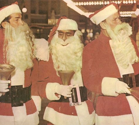 Dean Martin, Sammy Davis Jr and Frank Sinatra Dean Martin Christmas, Christmas Celebrities, Frank Sinatra Christmas, Celebrity Christmas, Hollywood Christmas, The Rat Pack, Joey Bishop, Peter Lawford, Vintage Christmas Photos