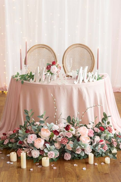 Head Table Wedding Decorations, Cinnamon Rose, Vintage Wedding Decor, Sweetheart Table Decor, Head Table Decor, Head Table Wedding, Sweetheart Table Wedding, Handmade Bouquets, Wedding Aisle Decorations