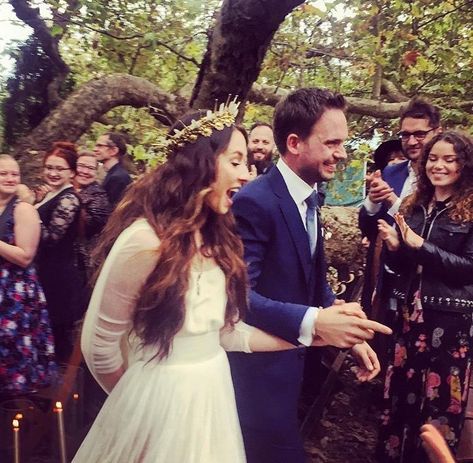 Troian Bellisario Wedding, Suits Cast, Patrick Adams, Pretty Litter, Pll Funny, Suits Tv Series, Suits Tv Show, Patrick J Adams, Pretty Little Liars Outfits