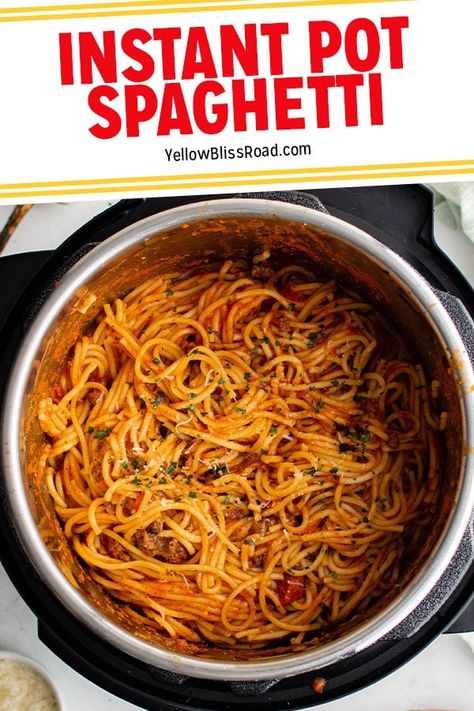 Instant Pot Spaghetti Easy Spaghetti Recipe, Ground Beef Spaghetti Sauce, Pressure Cooker Spaghetti, Instant Pot Spaghetti Recipe, Spicy Spaghetti, Instant Pot Spaghetti, Spaghetti Recipes Easy, Vegetable Spaghetti, Easy Spaghetti