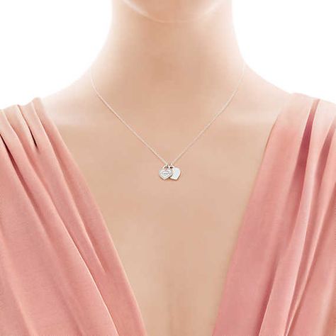 Return to Tiffany® mini double heart tag pendant in white gold with diamonds. Diamond Drop Necklace, How To Become Pretty, Tiffany T, Return To Tiffany, Tiffany Necklace, Paloma Picasso, Heart Tag, Key Pendant, Crazy Shoes