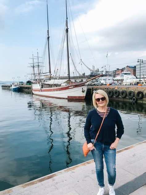 #traveltips #traveldestinations #travelhacks #travelfashion #packingtips #packinglist #whattopackforacruise Scandinavian Cruise, Packing Capsule Wardrobe, Cruise Wardrobe, European Cruise, Norway Cruise, Baltic Cruise, European Cruises, Viking Cruises, Packing List For Cruise