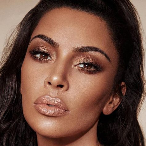 Kim K Makeup, Bronze Makeup Look, Beauty Campaign, Kardashian Makeup, Goddess Makeup, Kim Kardashian Makeup, Ysl Makeup, Bronze Makeup, Ysl Beauty