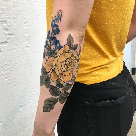 Yellow rose and Texas bluebonnets for Jessica from today! So pleased with the placement and the way this piece turned out! It was also… Yellow Rose Tattoo, Bluebonnet Tattoo, Texas Tattoo, Yellow Rose Tattoos, Rose Tattoo Forearm, Realistic Rose Tattoo, Pink Rose Tattoos, Texas Tattoos, Rose Tattoo Sleeve