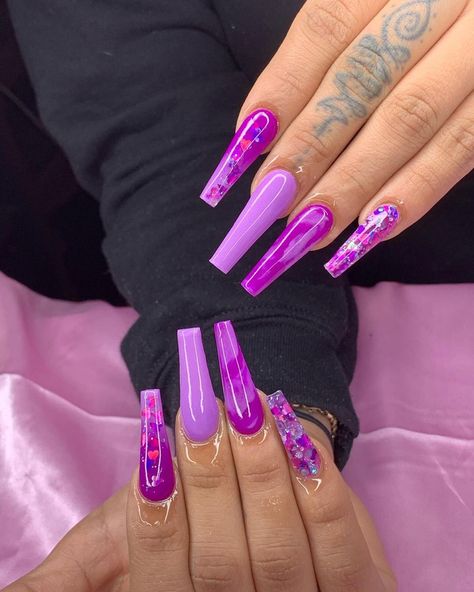 Pink And Purple Nails Acrylic, Dope Nail Designs Purple, Birthday Nails Purple, Short Rounded Acrylic Nails, Nails Pink Acrylic, Acrylic Nails Pink, Rounded Acrylic Nails, Neon Acrylic Nails, Aqua Nails