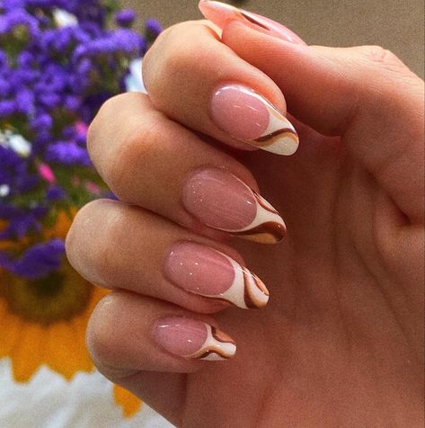 Fall Acyrilics Nails Almond, Fall Nails Modern, Alomd Nails Ideas Fall, Back To School Fall Nails, Short Fall Nails Almond, Burnt Orange French Tip Nails Almond, Fall Nail Inspo French Tip, Fall Acrylic Nails Almond Shape, Fall Nail Almond Shape