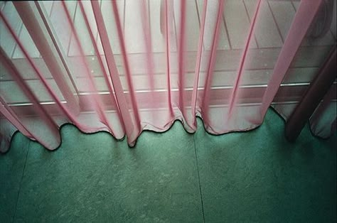 Pink And Green Aesthetic, Pink N Green, Mint Aesthetic, Interior Design Website, Pink Curtains, Green Colour Palette, Gone Girl, Color Crush, Eclectic Interior