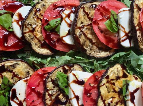 Eggplant Caprese Salad, Eggplant Caprese Stack, Roasted Eggplant Caprese, Eggplant Appetizer Recipes, Caprese Eggplant, Eggplant Caprese, Fresh Mozzarella Recipe, Mozzarella Appetizers, Eggplant Appetizer