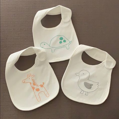 Adorable Carter’s White Baby Bibs With Simple Colorful Animals On Them. One Size. Includes Three Bibs. Triplet Babies, Baby Bibs Patterns, Baby Boy Bibs, Personalized Baby Bibs, Bib Pattern, Colorful Animals, Carters Baby, Bts Quotes