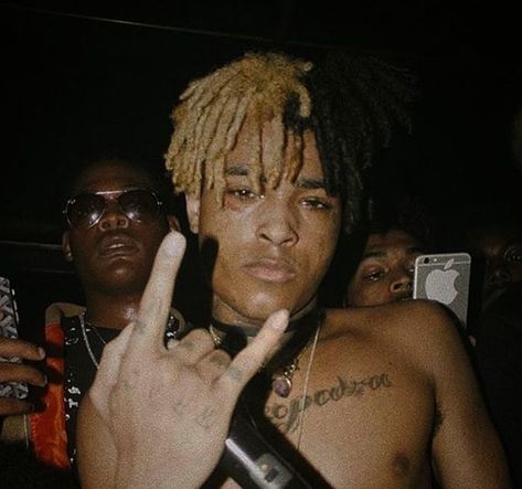 Miss U My Love, I Miss Your Smile, Xxxtentacion Quotes, Miss X, X Picture, Love U Forever, Rap Aesthetic, Cute Rappers, Pocket Shorts