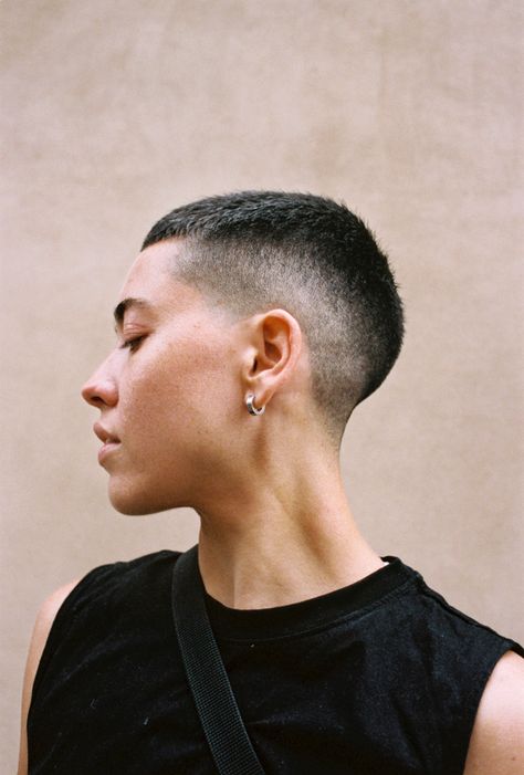 Pretty Butch | Dazed Beauty | Jess Kohl Shaved Head Round Face, Butch Haircuts Women, Buzzed Mohawk, Buzz Cut Grow Out, Butch Lesbian Haircut, Buzzcut Grow Out Stages, Very Short Pixie Haircut Shaved Sides, Female Shaved Head, Buzzcut Aesthetic