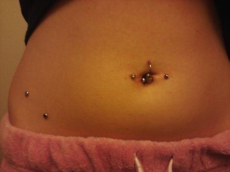 Mine <3 dermal hip piercings. Navel piercing. Side navel surface piercings. Hip Surface Piercing, Lower Back Percinings Dimples, Lower Navel Piercing Aesthetic, Hip Dermal Piercing, Lower Back Dimple Percinings, Double Navel Piercing, Dermal Pericing Back, Hip Piercings, Sternum Piercing Surface Dermal Anchor