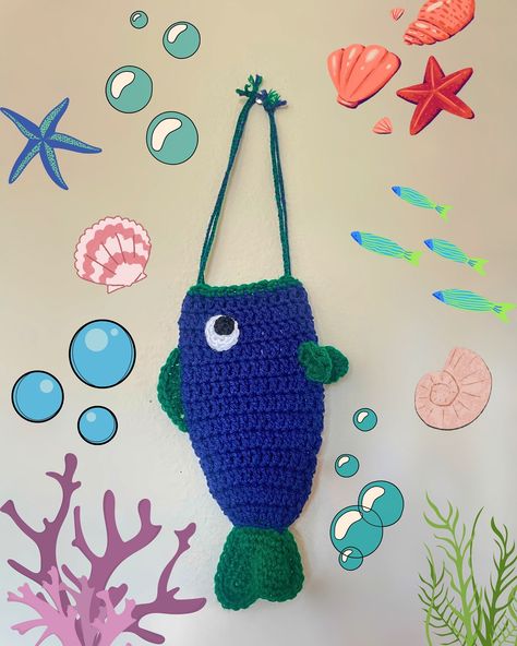 fishy pouch 🐟🐠🎣 freehanded him today because I needed him - - - - #crochet #fish #ocean #creature #animal #fishy #fishies #pattern #pouch #bag #blue #green #marine #sea #sealife Crochet Fish Bag, Fish Pouch, Fish Bag, Crochet Fish, Fish Ocean, Marine Sea, Fish In A Bag, Pouch Pattern, Sealife