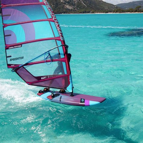 Windsurfing Aesthetic, Wind Surfing Photography, Wind Surfing, Surfing Photography, Surfing Waves, Windsurfing, Kite Surfing, Surfs Up, Extreme Sports