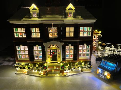 Lego Home Alone House Lego Home Alone, Lego Home, Home Alone House, Lego House, Future Apartment, Home Alone, Lego, Apartment, Pins