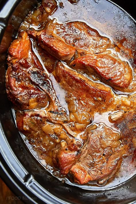 Ribs In Crock Pot, Slow Cooker Pork Ribs, Slow Cooker Ribs Recipe, Country Ribs, Boneless Pork Ribs, Crockpot Recipes Ground Beef, Chicken Breast In Air Fryer, Country Style Pork Ribs, Crockpot Ribs