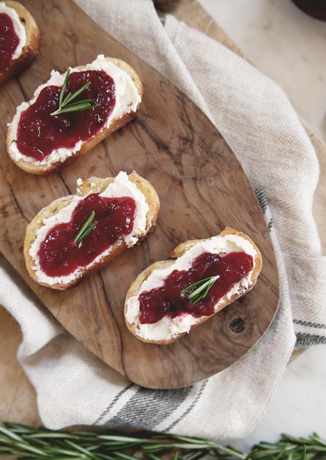 Homemade cranberry sauce paired with creamy whipped feta on top of a crispy crostini! A perfect holiday appetizer! #appetizer #thanksgiving #christmas Crispy Crostini With Balsamic Roasted Cranberries And Brie, Whipped Feta Crostini Appetizers, Crispy Crostini With Balsamic Roasted Cranberries, Cranberry Brie Prosciutto Crostini, Sweet And Spicy Whipped Feta Crostini, Cranberry Crostini, Cranberry Appetizer, Christmas Recipes For Kids, Toasted Crostini