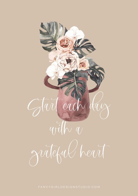 Start each day with a grateful heart. Graphic created by Fancy Girl Design Studio using Canyonlands font. Top Fonts, Heart Graphic, Grateful Heart, Handwritten Fonts, Script Fonts, Social Media Graphics, Each Day, Crafty Ideas, Country Wedding