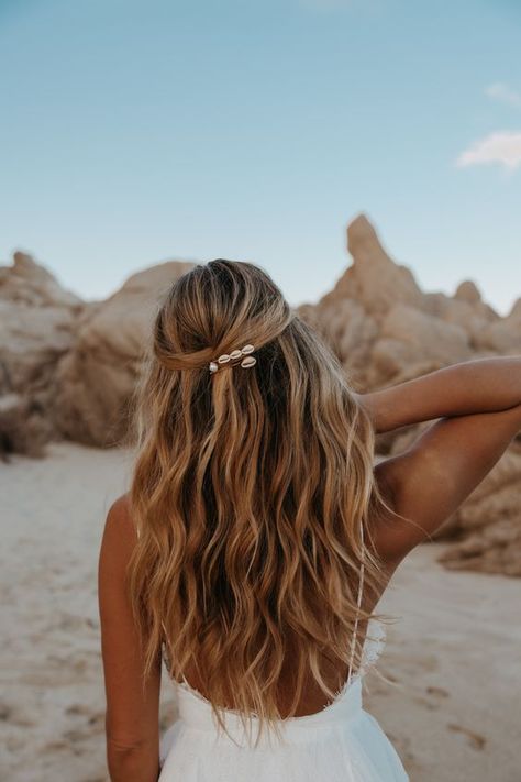 Long Summer Hair, Easy Beach Hairstyles, Cara Jourdan, Wedding Hairstyles And Makeup, Mermaid Waves, Beachy Hair, Beach Wave Hair, Beach Wedding Hair, Beach Hairstyles For Long Hair