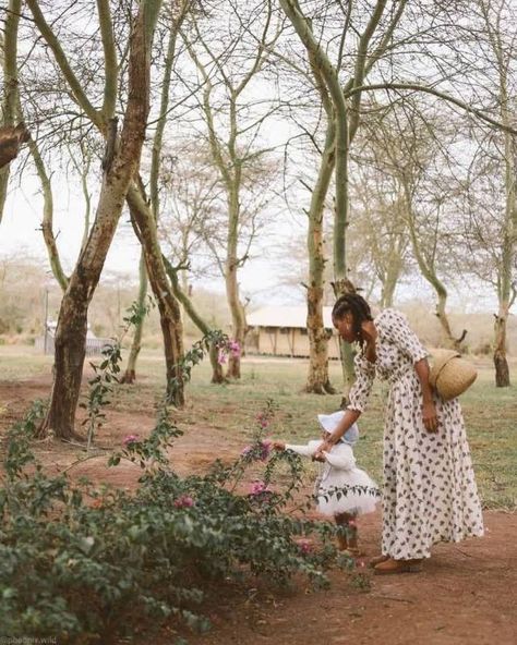 Stay At Home Mom Aesthetic Black, Life Edit, Black Motherhood, Mom Aesthetic, Family Boards, Never Grow Old, Cottagecore Style, Mommy Daughter, Future Mom