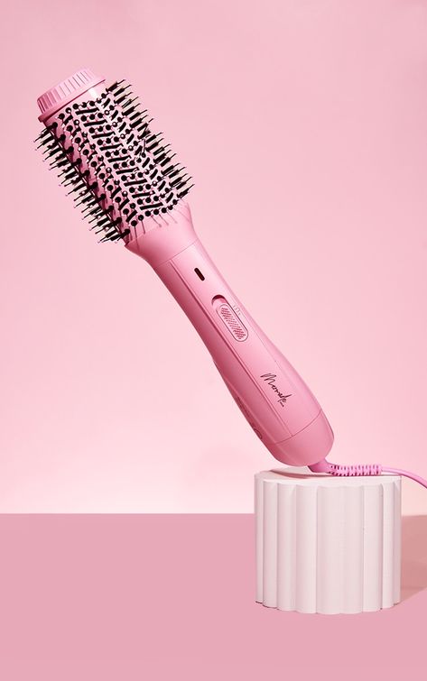 Hair Blow Dry, Jose Eber, Christmas Eve Outfit, Perfect Blowout, Oval Brush, Blow Dry Brush, Hair Tool, Pink Head, Beauty Works