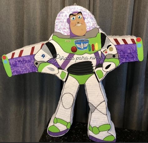 Buzz Lightyear, Collage, Pins