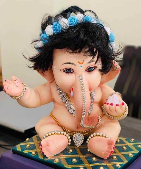 This is cute Lord shri ganesha i.e. ganapati Follow us @motivation_decoded on Instagram Baby Ganesha Murti, Ganpati Picture, Ganesh Festival, Ganpati Bappa Photo, Shri Ganesh Images, Ganesha Tattoo, Happy Ganesh Chaturthi Images, Baby Ganesha, Ganesh Chaturthi Images