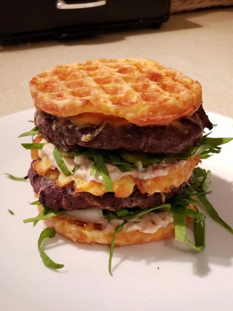 Big Mac Recipe, Taco Boat Recipes, Mac Salad Recipe, Keto Calculator, Parmesan Asparagus, 30 Min Meals, Chipped Beef, Homemade Coleslaw, Special Sauce