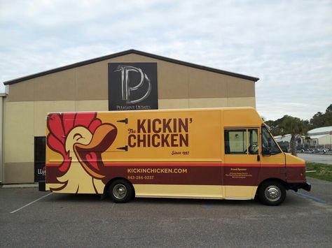 Catering Van, Bus Wrap, Sign Painting Lettering, Van Wrap, Food Branding, Food Truck Design, Car Wrap Design, Car Graphics, Painted Letters