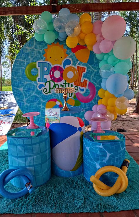 Pool Party For Kids, Baby Birthday Decorations, Kiddie Pool, Decorations Party, Balloon Decorations Party, Party Balloons, Baby Birthday, Balloon Decorations, Pool Party