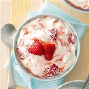 Rhubarb Fool with Strawberries Recipe -A fool is a classic British and Irish dessert that's usually made with whipped cream and cooked fruit. Try my quick version with rhubarb and berries. —Cheryl Miller, Fort Collins, Colorado Rhubarb Fool, British Sweets, Rhubarb Strawberry, Irish Desserts, British Desserts, Bread And Butter Pudding, Banoffee Pie, Vintage Dessert, Rhubarb Recipes