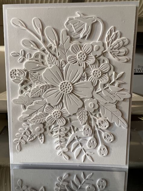 White Cards Handmade, All White Cards Handmade, Spellbinders Bold Blooms Cards, Flower Dies Cards, Spellbinders Sympathy Cards, Spellbinders Be Bold Blooms Card Ideas, Spellbinders Wedding Cards Ideas, Bold Blooms Cards, Be Bold Blooms