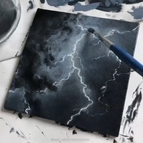 How To Paint Thunderstorms, Painting Lighting Ideas, Painting Of Lightning, Painting Of Thunderstorm, Storm Painting Acrylic Easy, Easy Lightning Painting, Stormy Clouds Drawing, Lightning Painting Tutorial, Lightning Canvas Painting