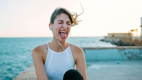 What's Causing This Bitter Taste in My Mouth? Inflamed Taste Buds, Bitter Taste In Mouth, Hydrating Fruits, Healthy Tongue, Facial Nerve, Thyroid Medication, Make Funny Faces, Canker Sore, High Fever