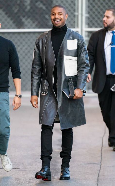 Michael B. Jordan from The Big Picture: Today's Hot Photos  So fly! The actor rocks a unique leather jacket as he makes his way to Jimmy Kimmel Live! in Los Angeles. Michael B Jordan Style, Mens Fall Street Style, Unique Leather Jacket, Michael Bakari Jordan, Casual Look For Men, Black Men Fashion Urban, Jordan Style, Men Mode, Party Pics