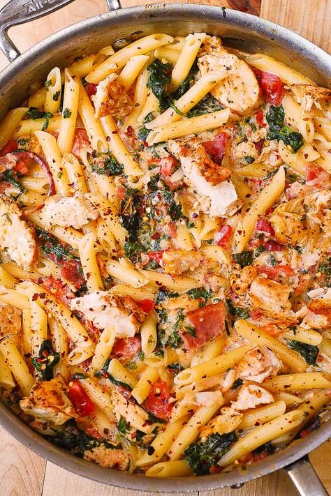 Popular Pasta Recipes, Bacon Pasta Recipes, Pasta And Chicken, Chicken Bacon Pasta, Tuscan Chicken Pasta, Pasta With Chicken, Pasta Penne, Pasta Cremosa, Pasta Casera