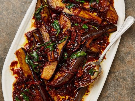 Meera Sodha’s vegan recipe for tamarind aubergines with Thai basil | The new vegan Thai Basil Eggplant Recipe, Spicy Eggplant Recipe Thai, Tamarind Aubergine, Indian Eggplant Curry, Thai Basil Recipes, Thai Basil Eggplant Tofu, Tamarind Recipes, Meera Sodha, Vegan Chilli