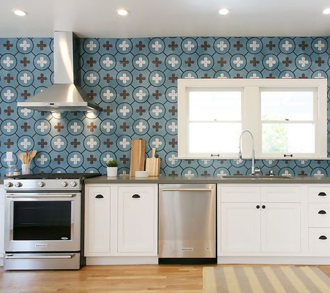 Encaustic cement tile, with its striking look and chalky matte texture, is catching on with designers and homeowners. French Tile, Artisan Tiles, Cle Tile, Eagle Rock, Kitchen Images, Encaustic Cement Tile, Kitchen Installation, Encaustic Tile, Concrete Tiles