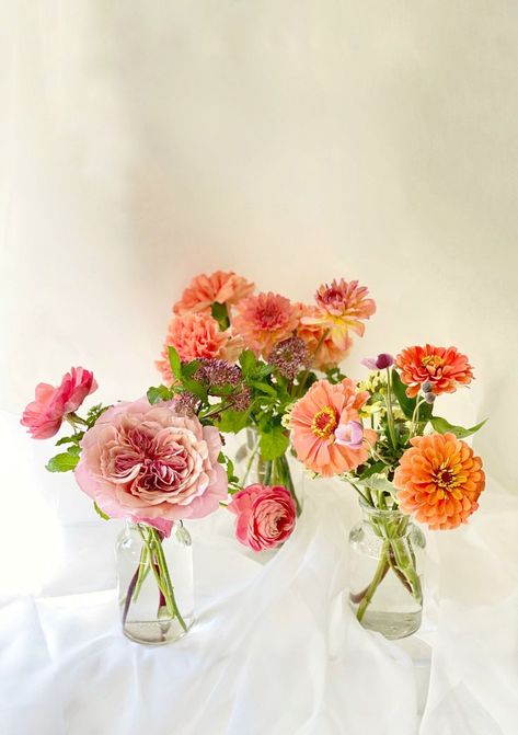 Bud Vases Arrangements, Orange And Pink Wedding, Bud Vases Flowers, Peony Bud, Hot Pink Weddings, Wedding Reception Flowers, Bridal Shower Inspiration, Wedding Table Flowers, Pink Wedding Flowers