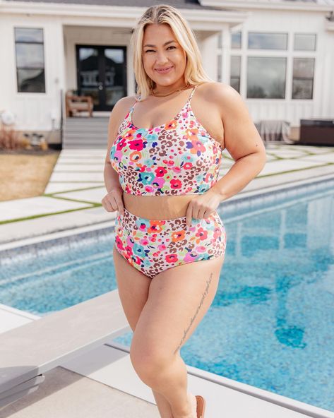 Feel the fun of summer Off the Florida Keys Two Piece Swimsuit! Dive in and soak up the fun on your next beach day (or pool party)! 🌊👙🏝️ www.shopalluringluna.com High Waisted Bottoms, The Florida Keys, Two Piece Swimsuit, Florida Keys, Hat Hairstyles, Pool Party, Beach Day, Halter Top, Jumpsuit Dress