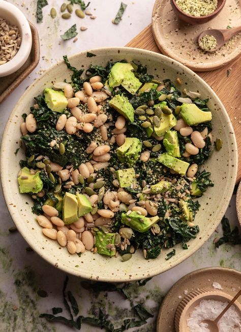 Copycat Erewhon Kale White Bean Salad Recipe: Easy, Healthy, Delicious Nutritionist Recipes, White Bean Salad Recipes, Winter Salad Recipes, Halloumi Salad, Italian Chopped Salad, White Bean Salad, Protein Meals, Walnut Salad, Winter Salad