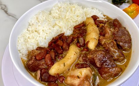 Jamaican Stew Peas with Beef, Pig Tails, and Spinners Old School Recipes, Jamaican Stew, Jamaican Stew Peas, Stew Peas, Peas Recipe, School Recipes, Pig Tails, Pea Recipes, Jamaican Recipes