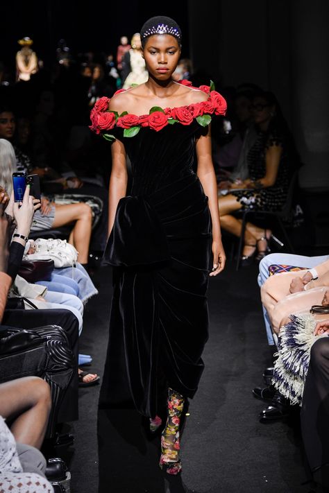 Jean Paul Gaultier 2023, Jean Paul Gaultier Runway, Princess Attire, Fall 2023 Couture, Red Carp, Jean Paul Gaultier Haute Couture, 2023 Couture, I Can Buy Myself Flowers, Adult Dress