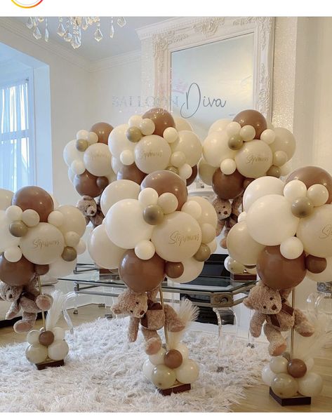 Teddy Bear Balloon Table Centerpieces, Teddy Bear Gender Reveal Centerpieces, We Can Bearly Wait Baby Shower Decor, Bear Centerpiece Ideas, We Can Barely Wait, Baby Shower Elegante, Teddy Bear Baby Shower Theme, Baby Shower Oso, Picnic Baby Showers