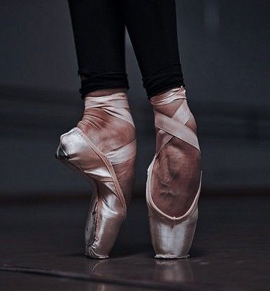 Ballet Aesthetic Dark, Dark Ballerina Aesthetic, Dark Ballet Aesthetic, Ella Aesthetic, Midnight Mayhem, Damon Torrance, Winter Ashby, Devil's Night Penelope Douglas, Наташа Romanoff