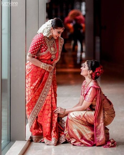 Go No Further For Sister Of The Bride Traditional Looks Inspo Reception Outfits, Bridesmaid Photoshoot, Sisters Photoshoot Poses, Bride Photos Poses, Indian Bridesmaids, Bridal Photography Poses, Bride Pictures, Sisters Photoshoot, Bride Photography Poses