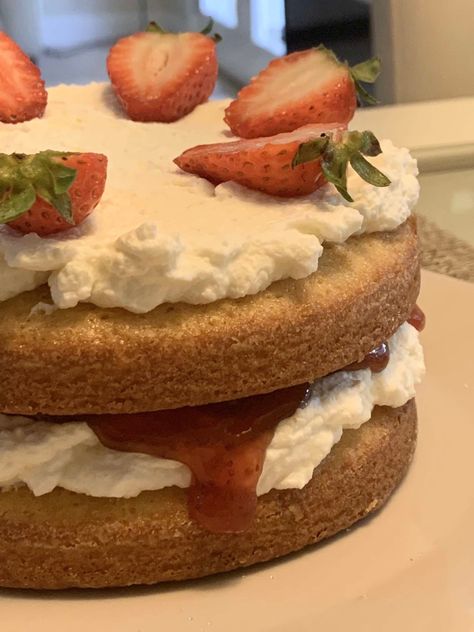 (credit: @zainacakes on insta) victoria strawberry cake 🍓#cake #aesthetic #baking #strawberry #pinterestinspired #bakery #strawberries #cafe #pinterestinspo #food #vintagecake #minimalist #cakeideas #cakedecoratingideas #cakedecor #dessert #homebaker #cakedesigner #baking #homemade Victoria Cake Aesthetic, Baking Strawberry, Aesthetic Baking, Cake Wallpaper, Aesthetic Cake, Baking Homemade, Cake Aesthetic, Strawberry Jam, Strawberry Cake