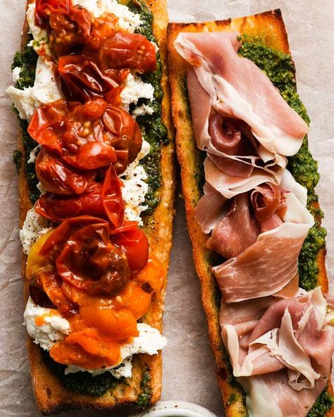 Roasted Tomato Caprese and Prosciutto Sandwich Burrata Recipe Sandwich, Sandwich With Prosciutto, Pesto Prosciutto Sandwich, Sandwiches With Prosciutto, Crispy Prosciutto Sandwich, Prochutto Sandwich Prosciutto, Ricotta Sandwich Recipes, Prochutto Sandwich, Roasted Tomato Sandwich