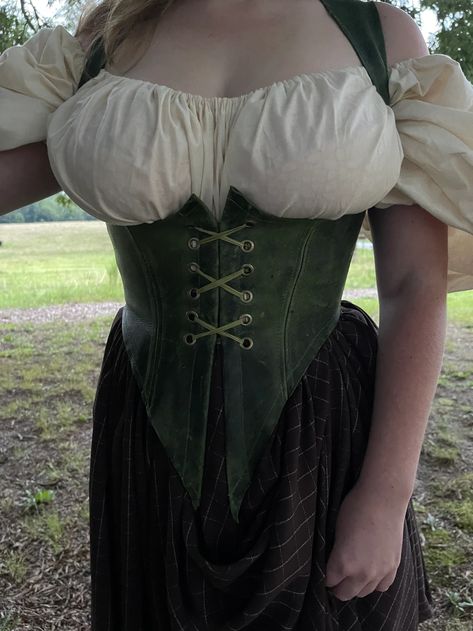 Elvish Leather Corset Under the Bust Laces in Front and | Etsy Elf Corset, Medieval Corset Dress, Witch Pirate, Medieval Corset, Fairy Corset, Fair Maiden, Under Bust Corset, Elf Fairy, Ren Fair