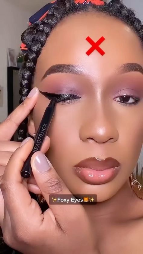 facialglamm on Instagram: ⁣✅The Best Way to do properly your « Foxy Eyes » eyeliner ✅ Follow your favourite make up artist @facialglamm Credit: @cynthi_yahvibes ⁣… Foxy Eyes Make Up, Foxy Eyeliner, Foxy Eyes, Eyes Eyeliner, Melanin Poppin, Make Up Artist, Black Power, Black Excellence, Black Is Beautiful